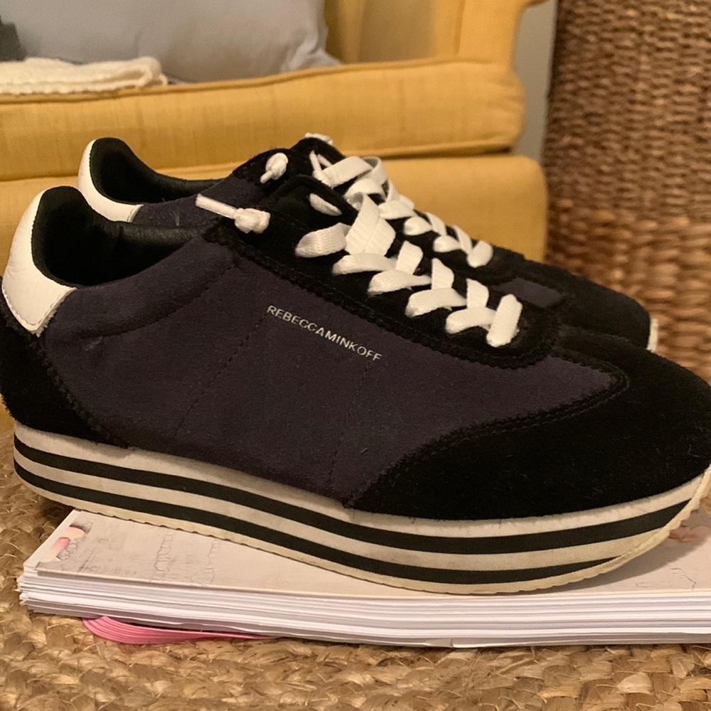 Suede platform sneakers